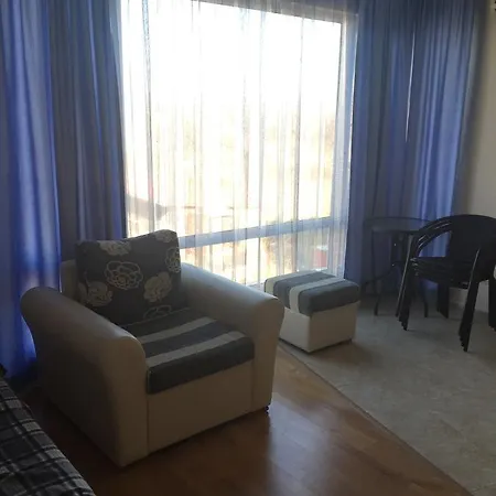 Apartament *
